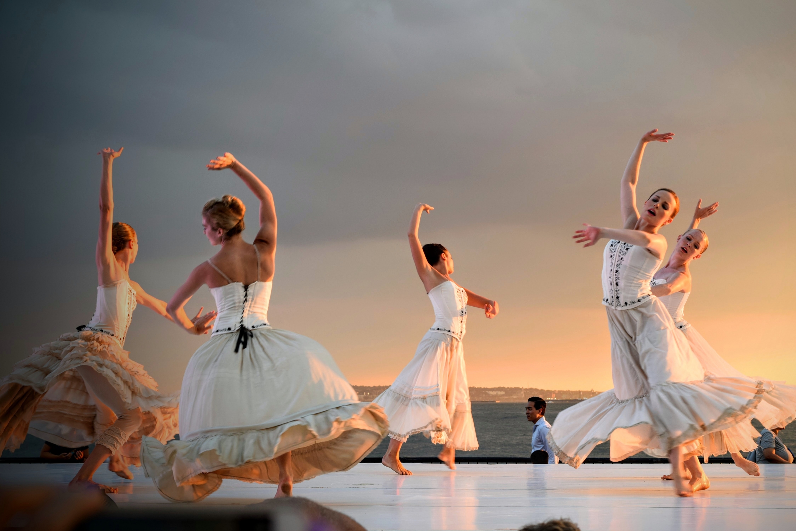 Día Internacional De La Danza Expresión Ritmo Coordinación Música 9436